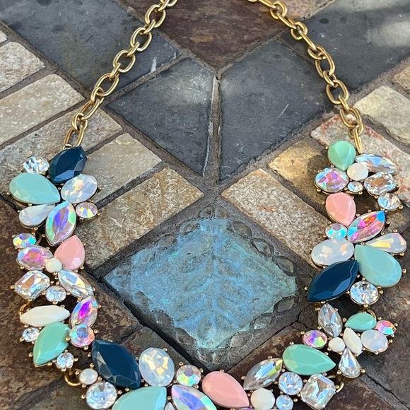 J. Crew Necklace Timeless, Love the Combo of colors that You SMILE 🥰 - Picture 6 of 7